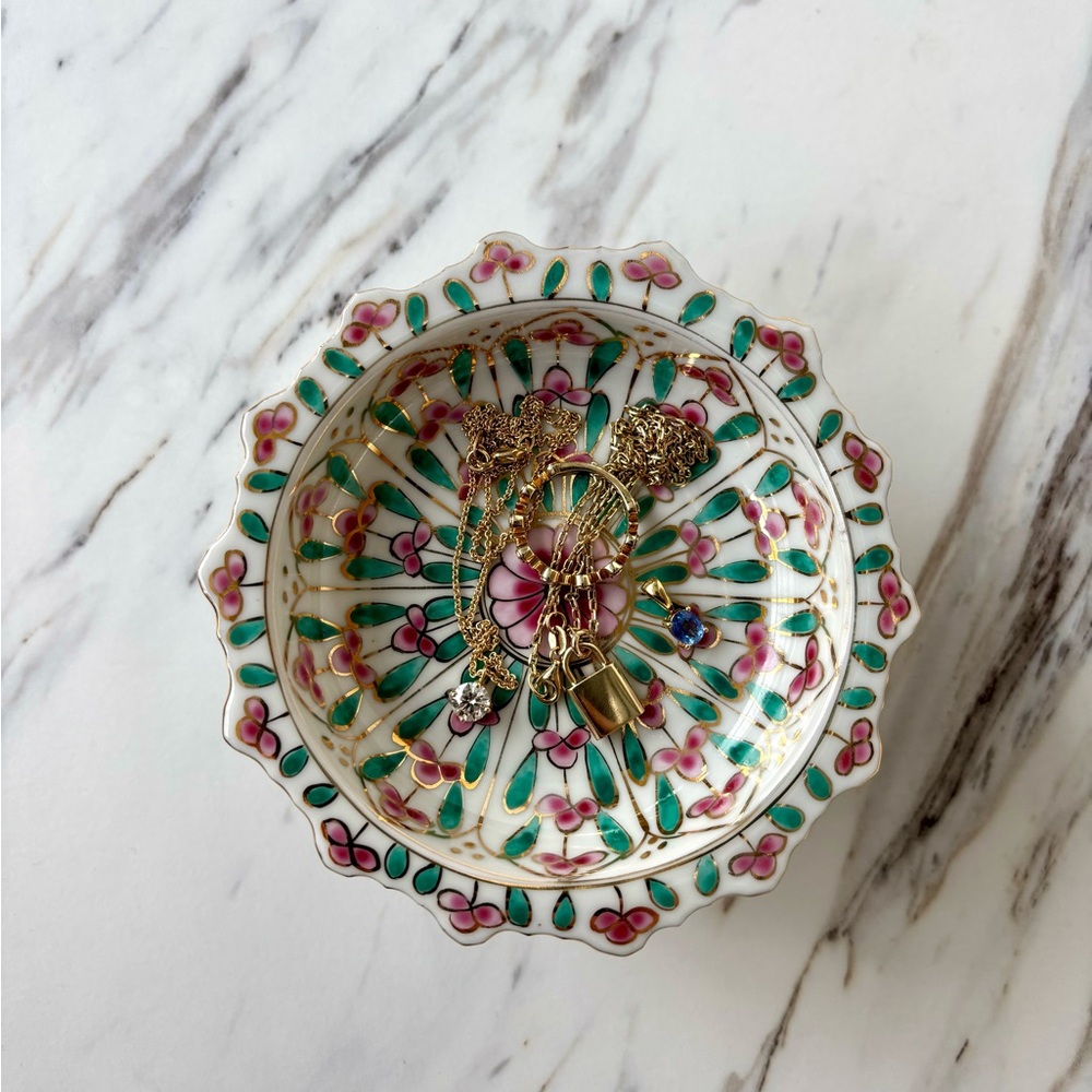 10k Gold Diamond Bezel Set Band - Picture 9 of 9